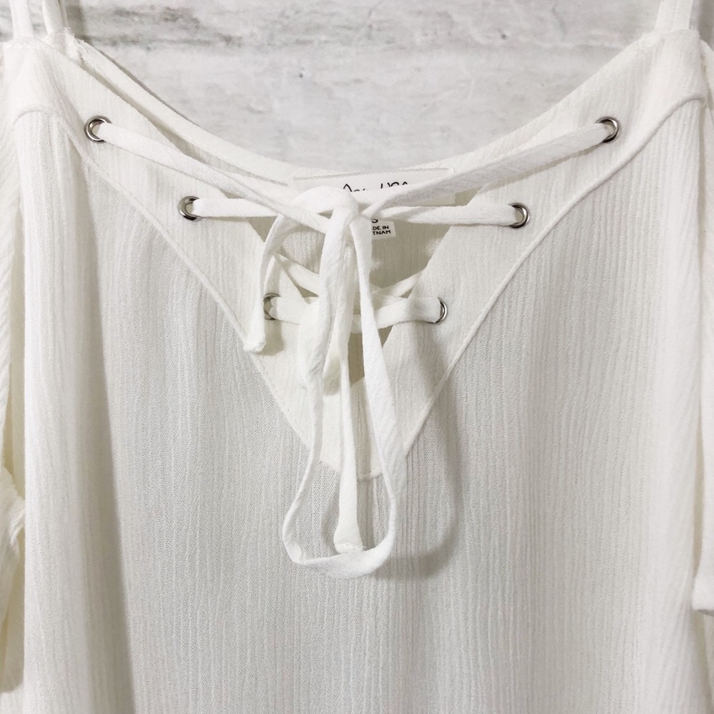 White Lace Up Tank - Picture 4 of 4